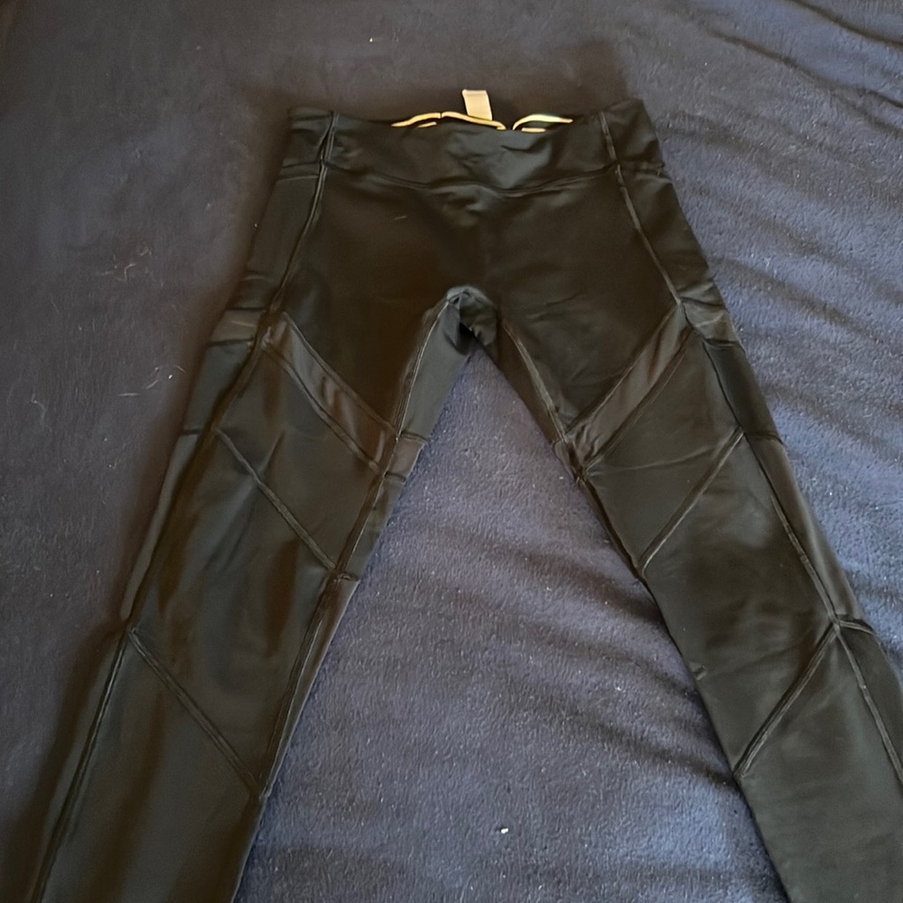 Black ivivva leggings size 14